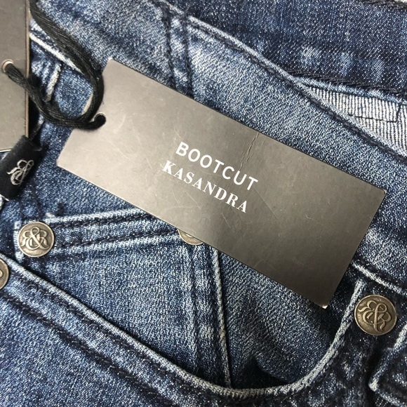 Rock & Republic Roxy Bootcut Flap Pockets Jeans Size 8 NWT - Picture 6 of 7